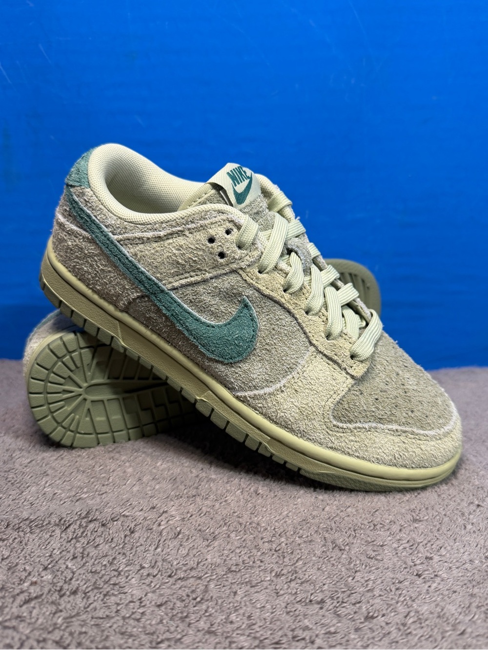 Nike dunk 'olive aura’
Brand new